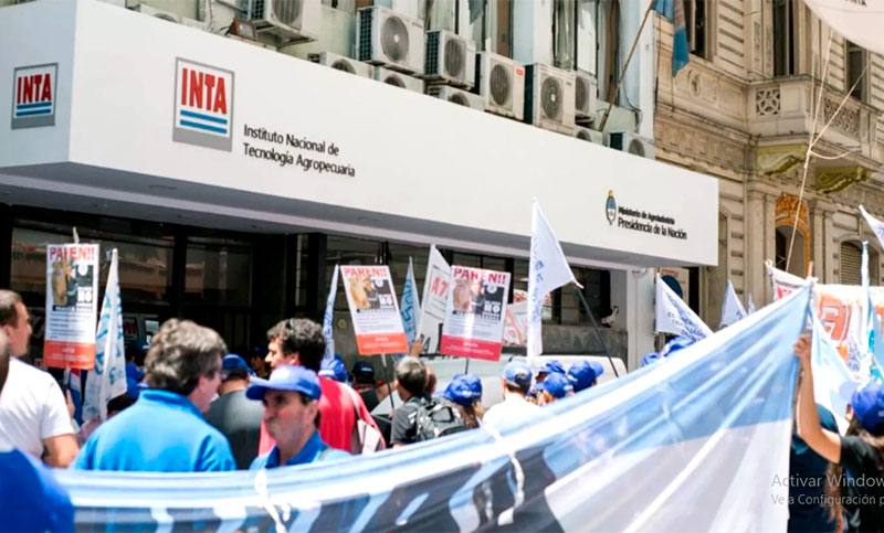 Trabajadores del INTA se movilizan por la “modernización” del instituto que dejará más de 200 despedidos