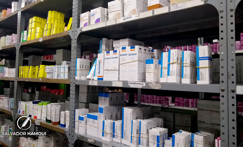 Mientras se desploman las ventas, el precio de los medicamentos no deja de subir