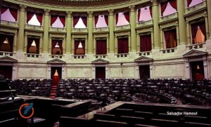 Ficha Limpia: no hubo quórum en Diputados y se postergó la sesión para tratar el proyecto